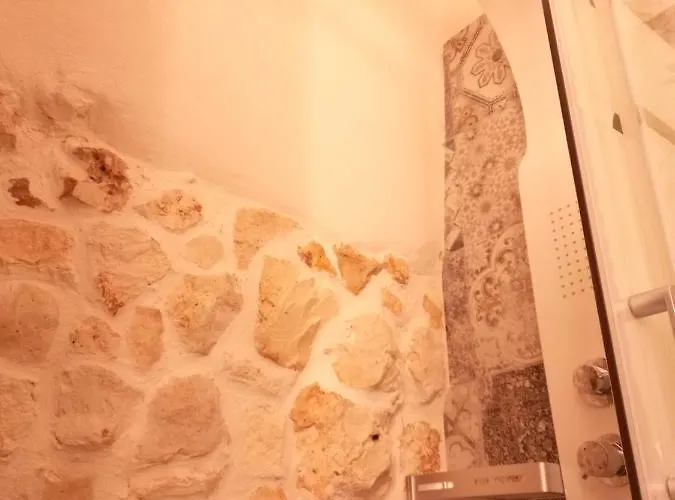 Casa Lucia * 奥斯图尼